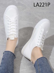 YY51 BLACK